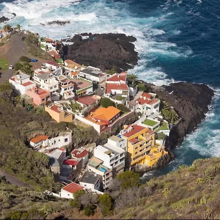 La Mar Del Caleton *